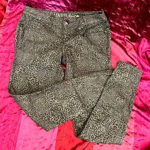 GUESS black leopard jeans